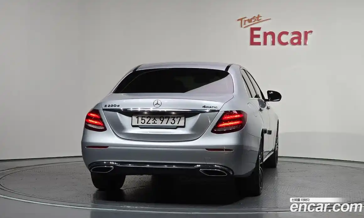 Mercedes-Benz E-Class 2017 1.9 гидро в Москве № 1248855, фото 4