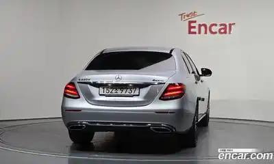 Mercedes-Benz E-Class 2017 1.9 гидро в Москве № 1248855, миниатюра 4