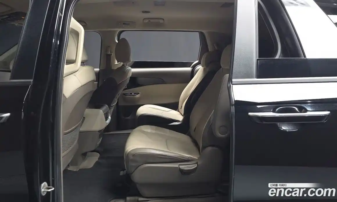 Kia Canival 2023 2.2 гидро, фото 15