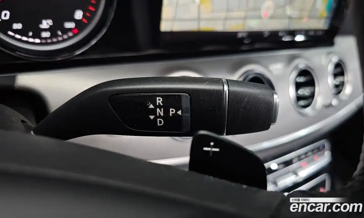 Mercedes-Benz E-Class 2018 2.0 гидро в Москве № 1279838, фото 11