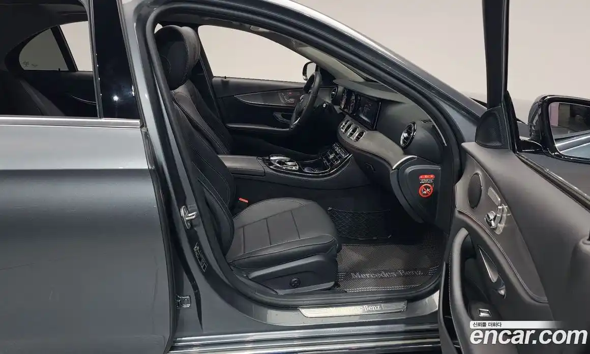 Mercedes-Benz E-Class 2018 2.0 гидро в Москве № 1279838, фото 15