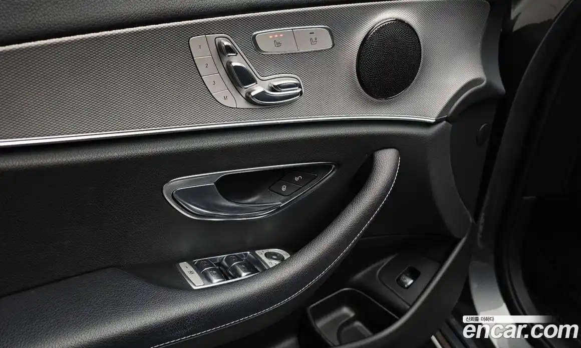 Mercedes-Benz E-Class 2018 2.0 гидро в Москве № 1279838, фото 21