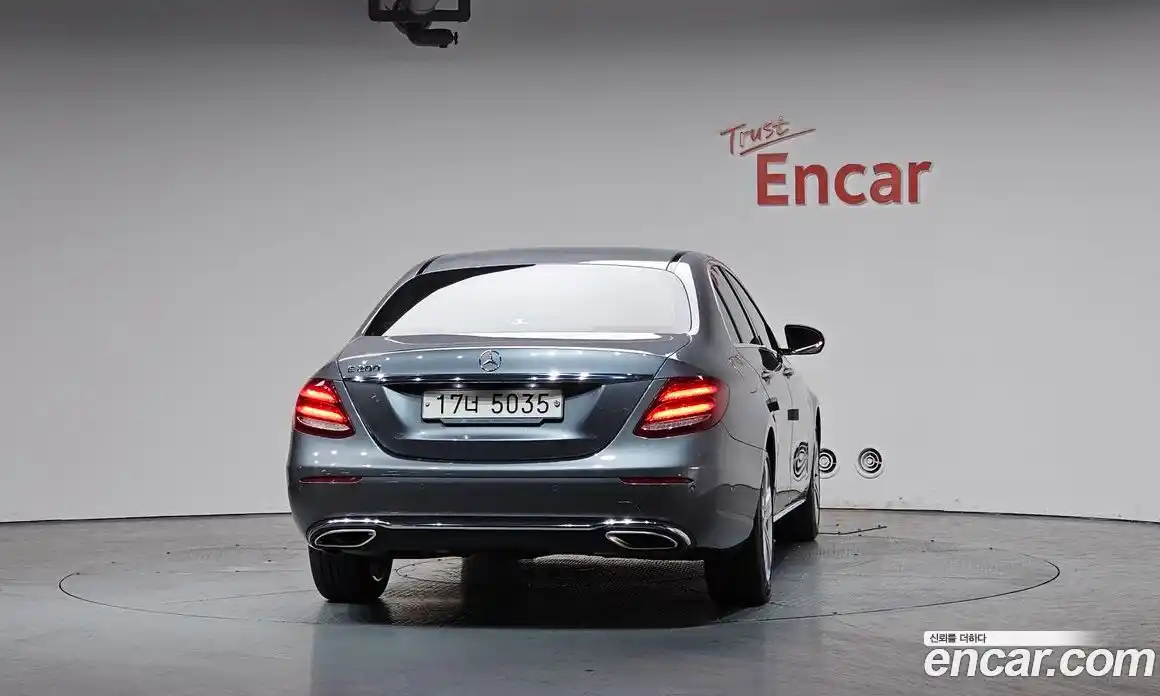 Mercedes-Benz E-Class 2018 2.0 гидро в Москве № 1279838, фото 3