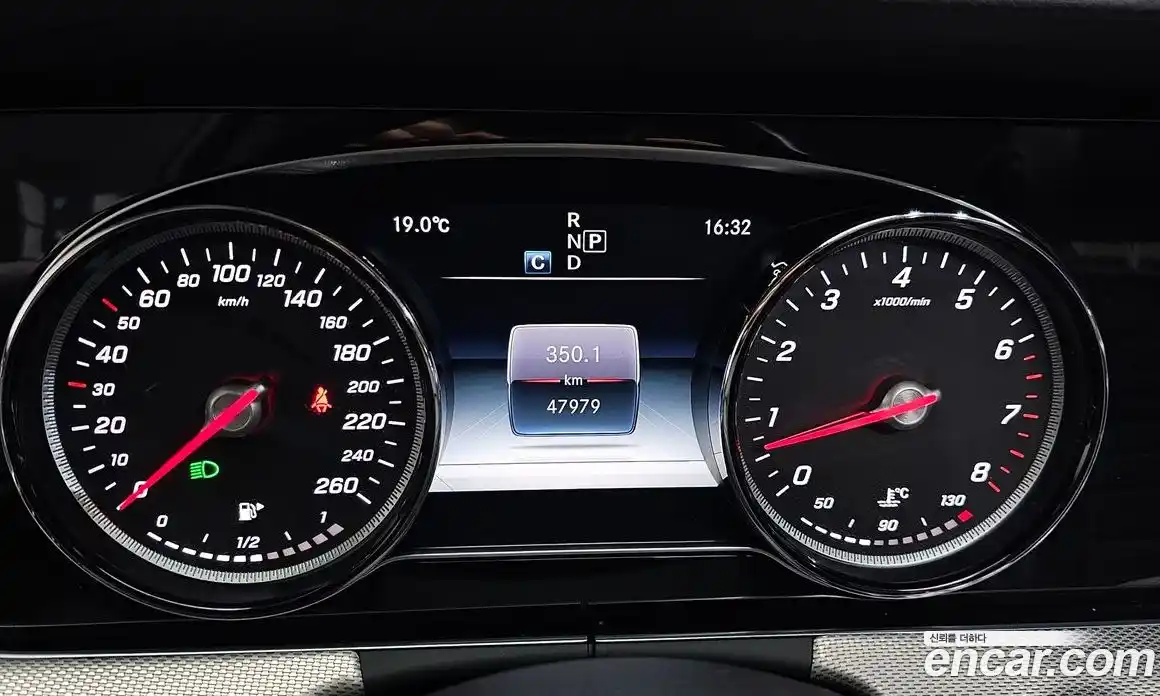 Mercedes-Benz E-Class 2018 2.0 гидро в Москве № 1279838, фото 10