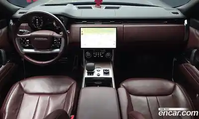 Land Rover Range-Rover 2023 3.0 гидро в Москве № 1280819, миниатюра 10