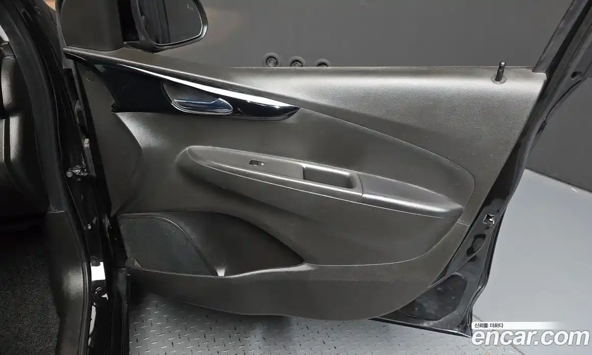 Chevrolet Spark 2018 1.0 гидро в Москве № 1320561, фото 15