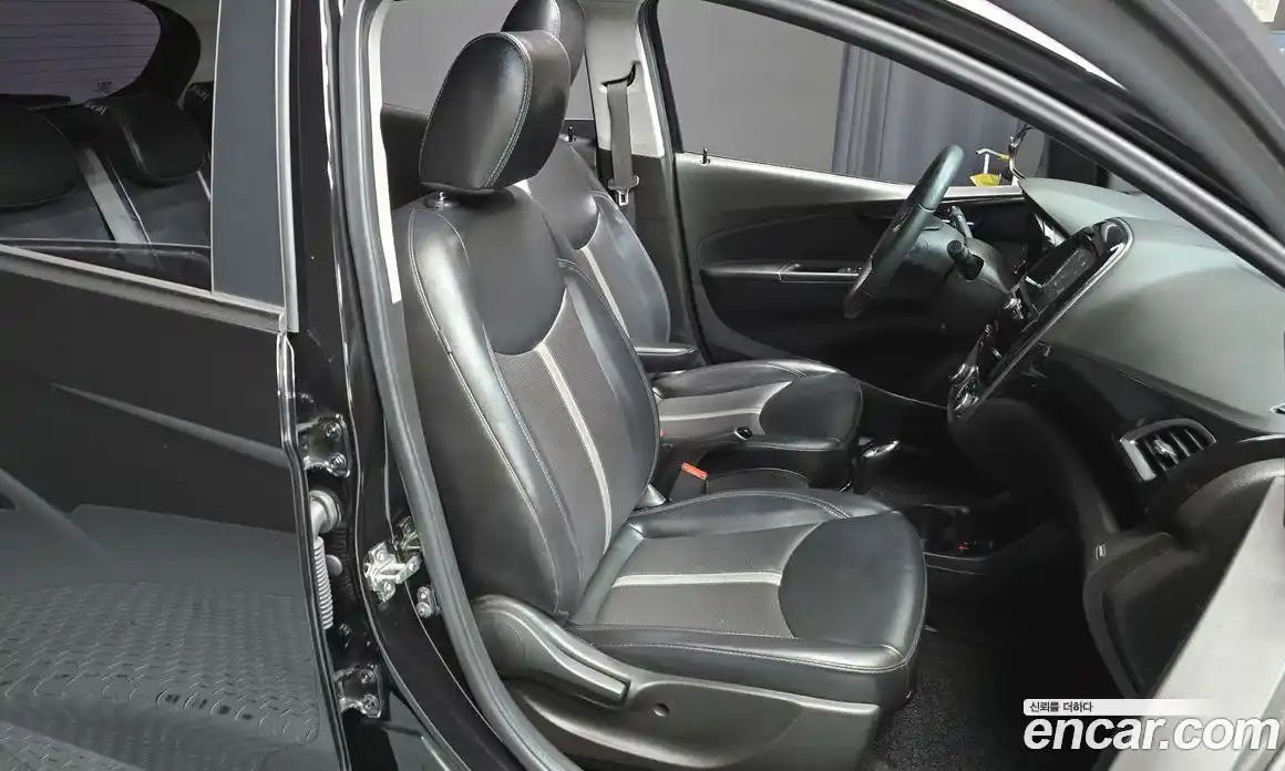 Chevrolet Spark 2018 1.0 гидро в Москве № 1320561, фото 18