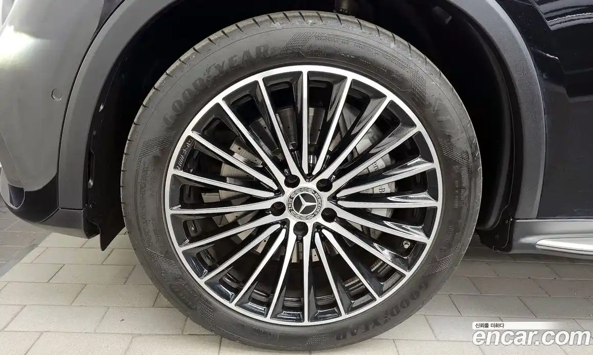 Mercedes-Benz GLC-Class 2023 2.0 гидро в Москве № 1321956, фото 4