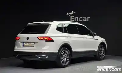 Volkswagen Tiguan 2022 2.0 гидро в Москве № 1323341, миниатюра 2