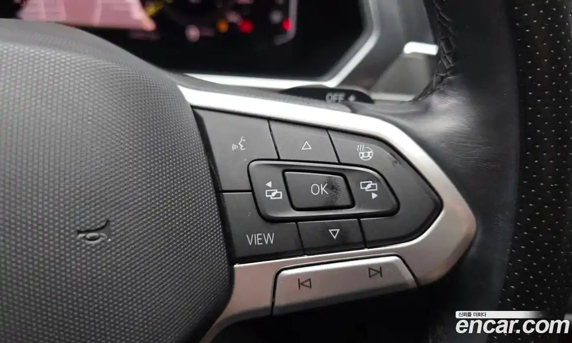 Volkswagen Tiguan 2022 2.0 гидро в Москве № 1323341, фото 31