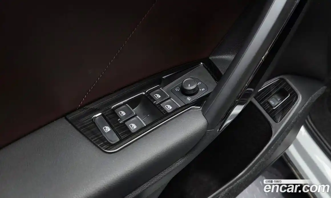 Volkswagen Tiguan 2022 2.0 гидро в Москве № 1323341, фото 35