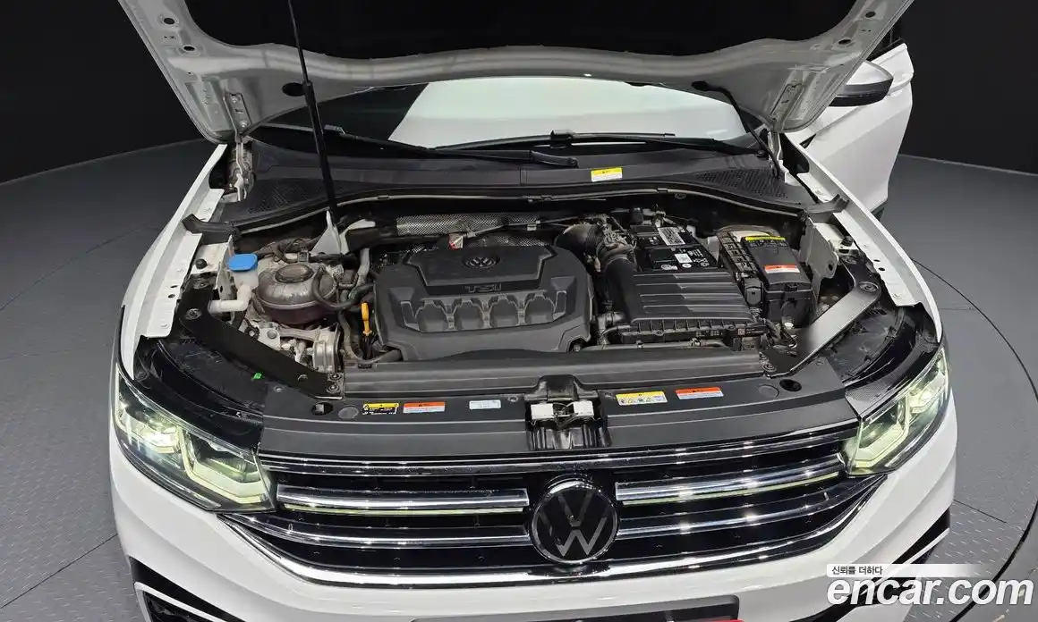 Volkswagen Tiguan 2022 2.0 гидро в Москве № 1323341, фото 6