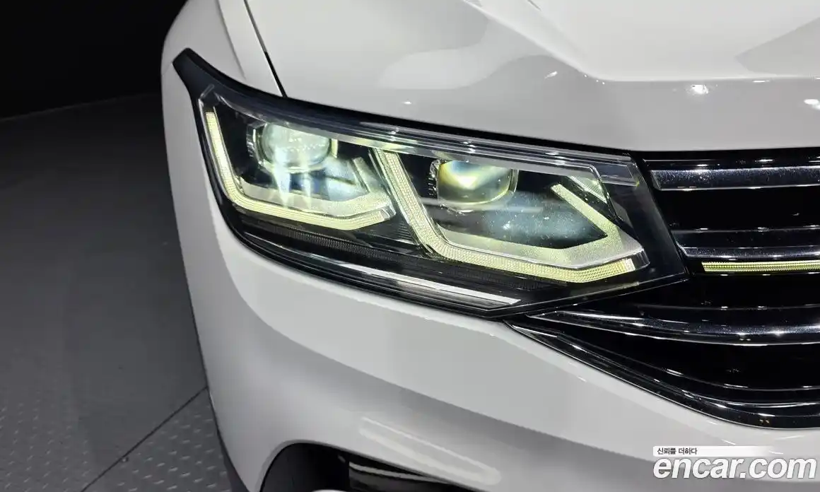 Volkswagen Tiguan 2022 2.0 гидро в Москве № 1323341, фото 8