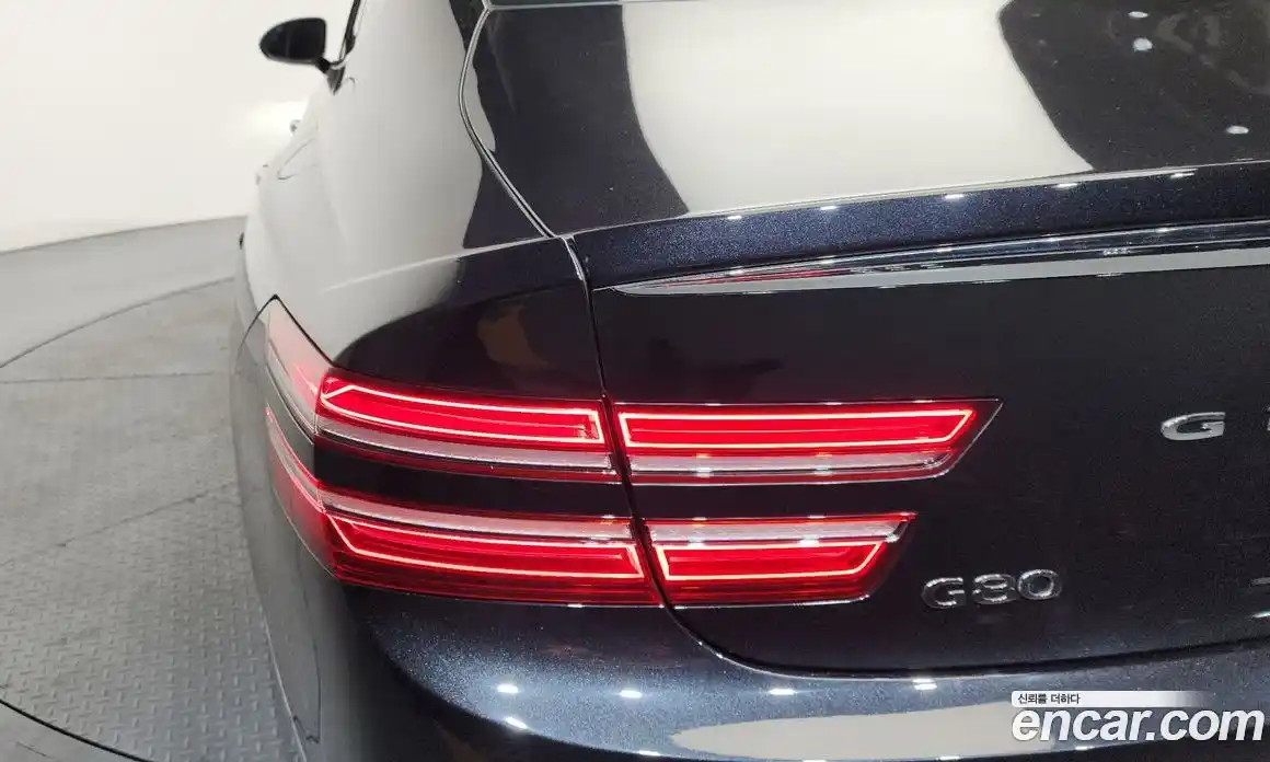Genesis G80 2025 2.5 гидро в Москве № 1343321, фото 9