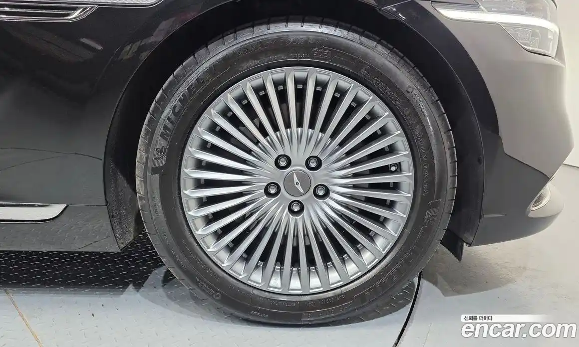 Genesis G90 2019 3.8 гидро в Москве, фото 5