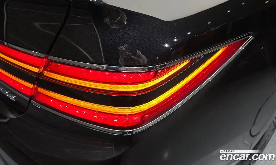 Genesis G90 2019 3.8 гидро в Москве, фото 9