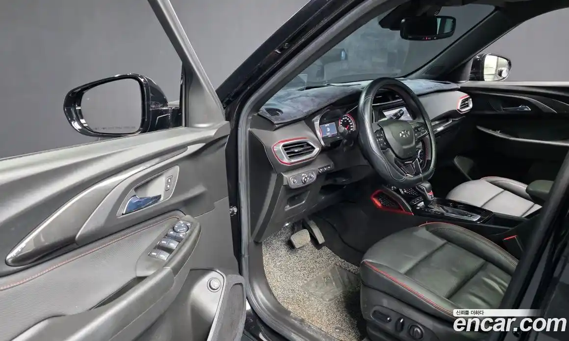 Chevrolet TrailBlazer 2022 1.3 гидро в Москве, фото 12