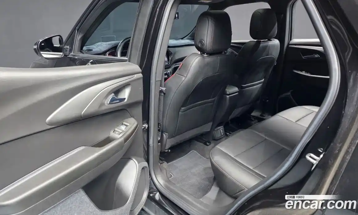 Chevrolet TrailBlazer 2022 1.3 гидро в Москве, фото 15
