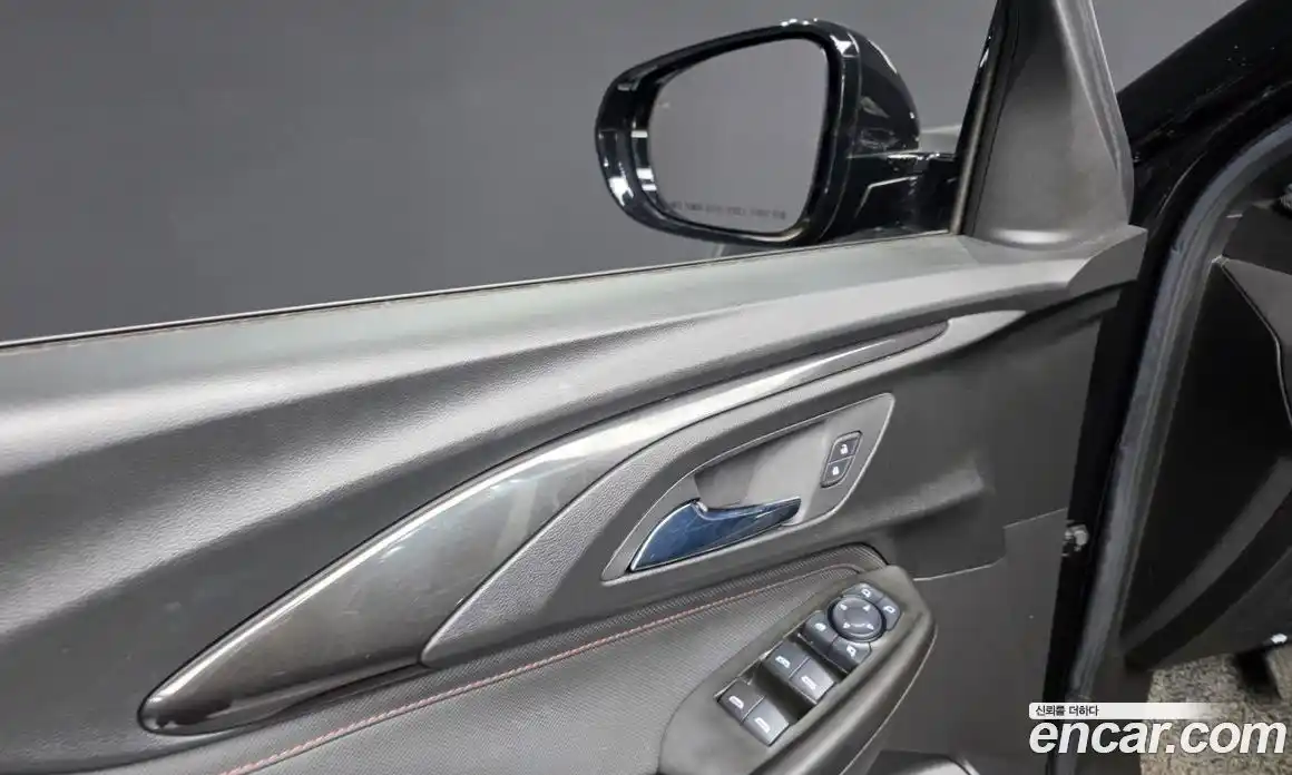 Chevrolet TrailBlazer 2022 1.3 гидро в Москве, фото 36
