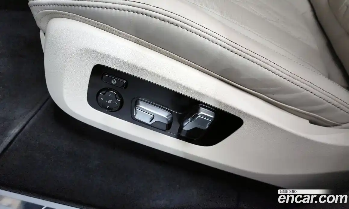BMW X7 2025 3.0 гидро в Москве № 1347346, фото 31