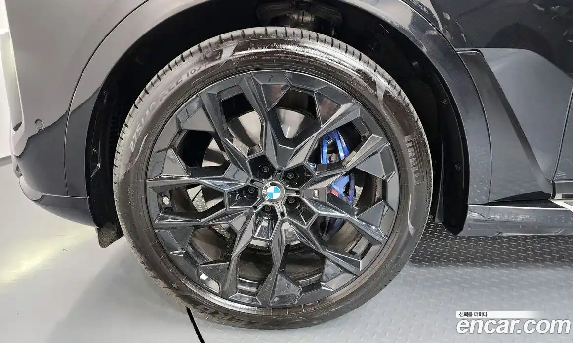 BMW X7 2025 3.0 гидро в Москве № 1347346, фото 5