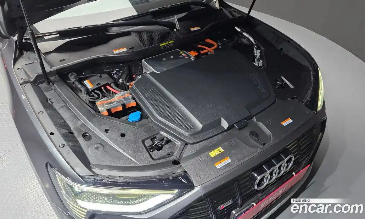 Audi e-tron 2022 0.2 гидро в Москве № 1348538, фото 6