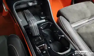 Volvo XC40 2018 2.0 гидро в Москве № 1348842, миниатюра 12