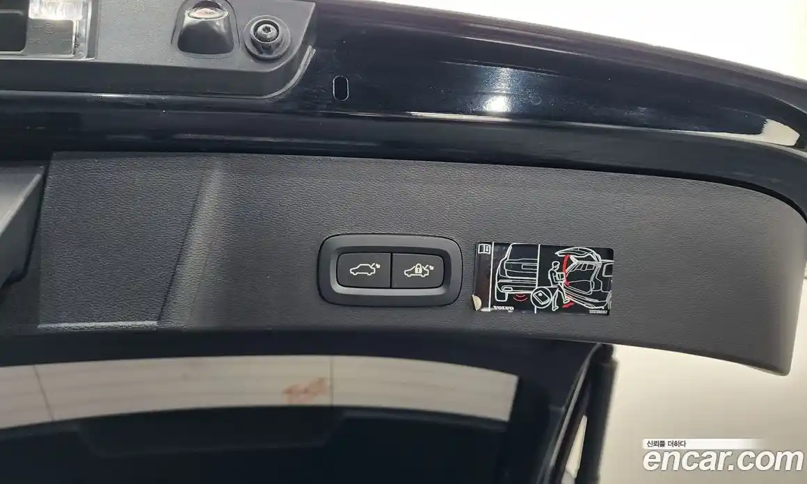 Volvo XC40 2018 2.0 гидро в Москве № 1348842, фото 24
