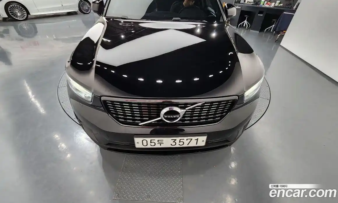 Volvo XC40 2018 2.0 гидро в Москве № 1348842, фото 26