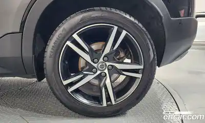 Volvo XC40 2018 2.0 гидро в Москве № 1348842, миниатюра 7