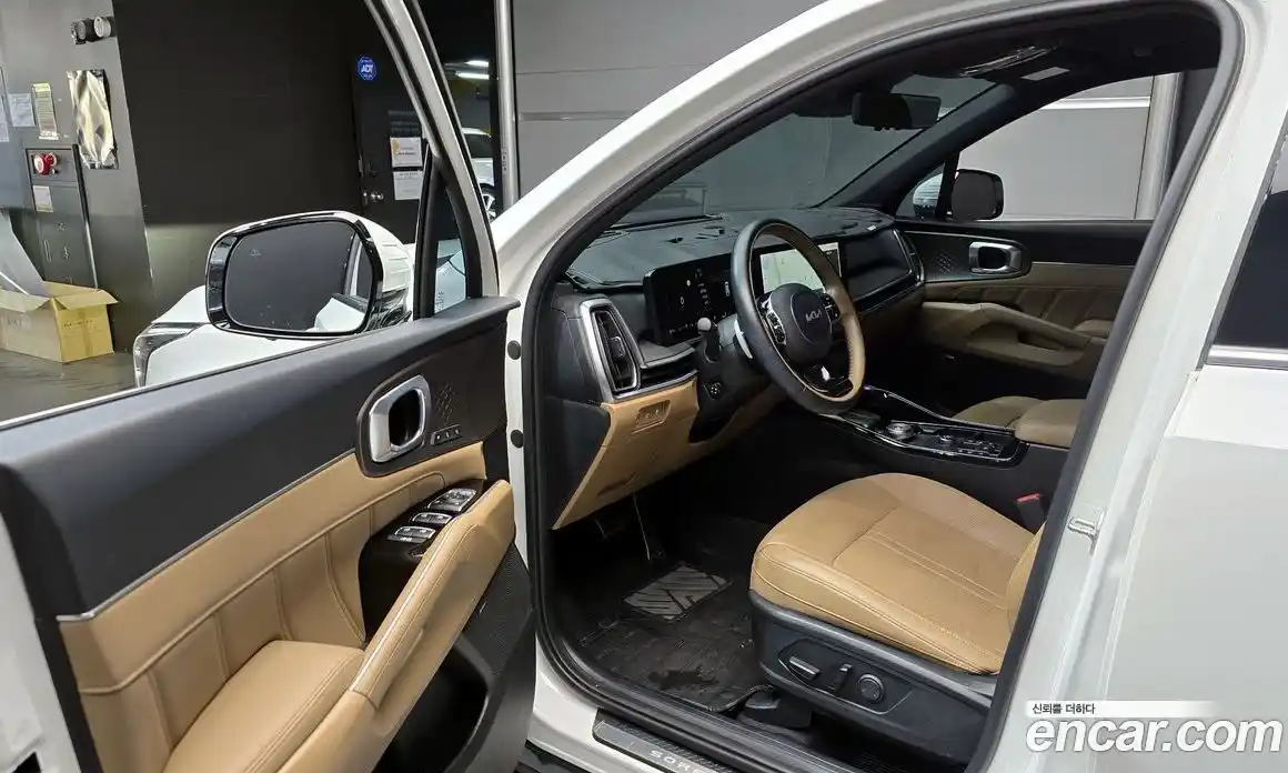 Kia Sorento 2023 2.5 гидро в Москве № 1399468, фото 13