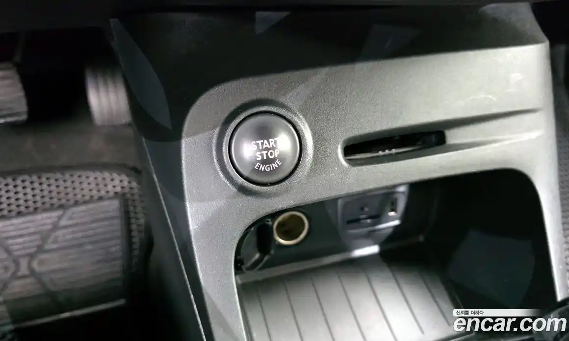 Renault QM3 2015 1.5 гидро в Москве № 1402757, фото 28