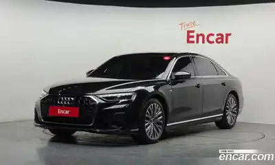 Audi A8, 2022