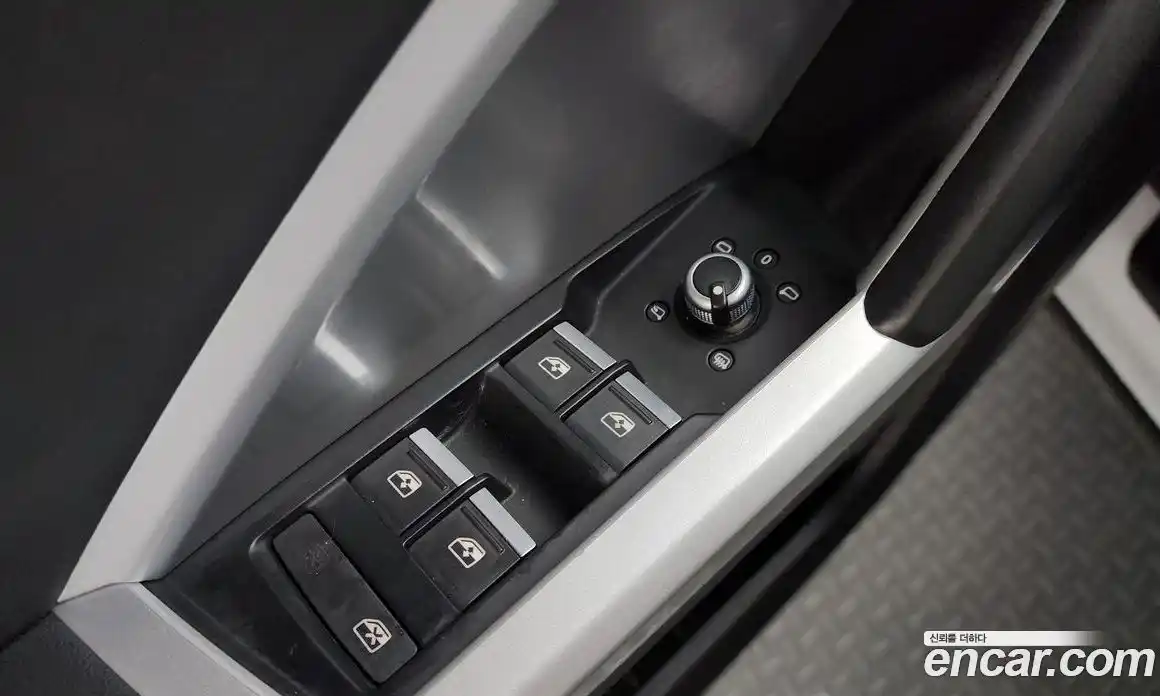 Audi Q3 2022 2.0 гидро в Москве № 1404351, фото 35