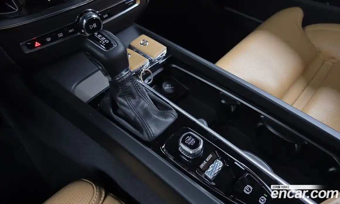 Volvo V60 2019 2.0 гидро в Москве № 1404708, фото 12