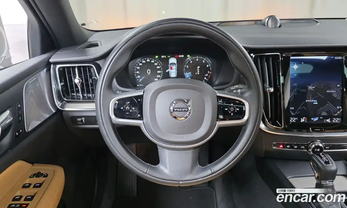 Volvo V60 2019 2.0 гидро в Москве № 1404708, фото 27