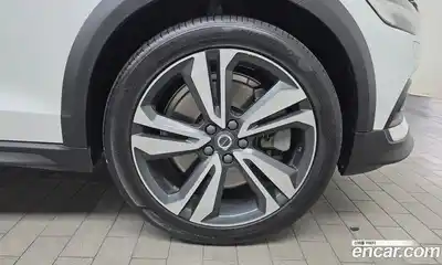 Volvo V60 2019 2.0 гидро в Москве № 1404708, миниатюра 7