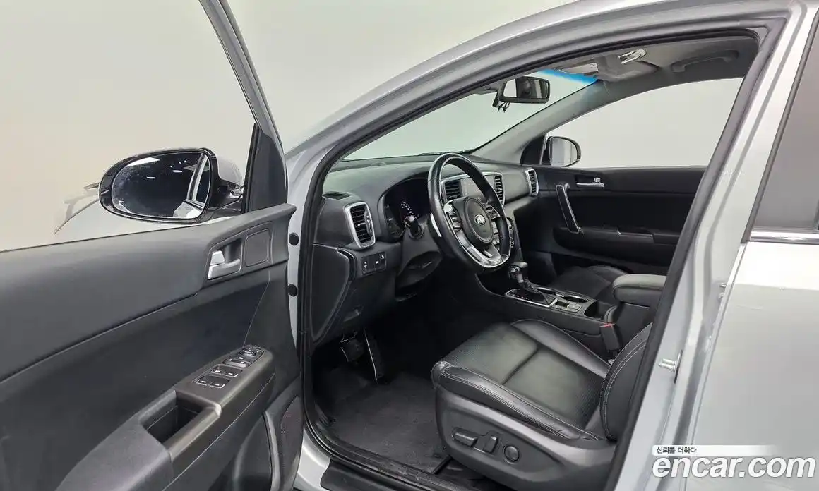 Kia Sportage 2020 2.0 гидро в Москве № 1418311, фото 13