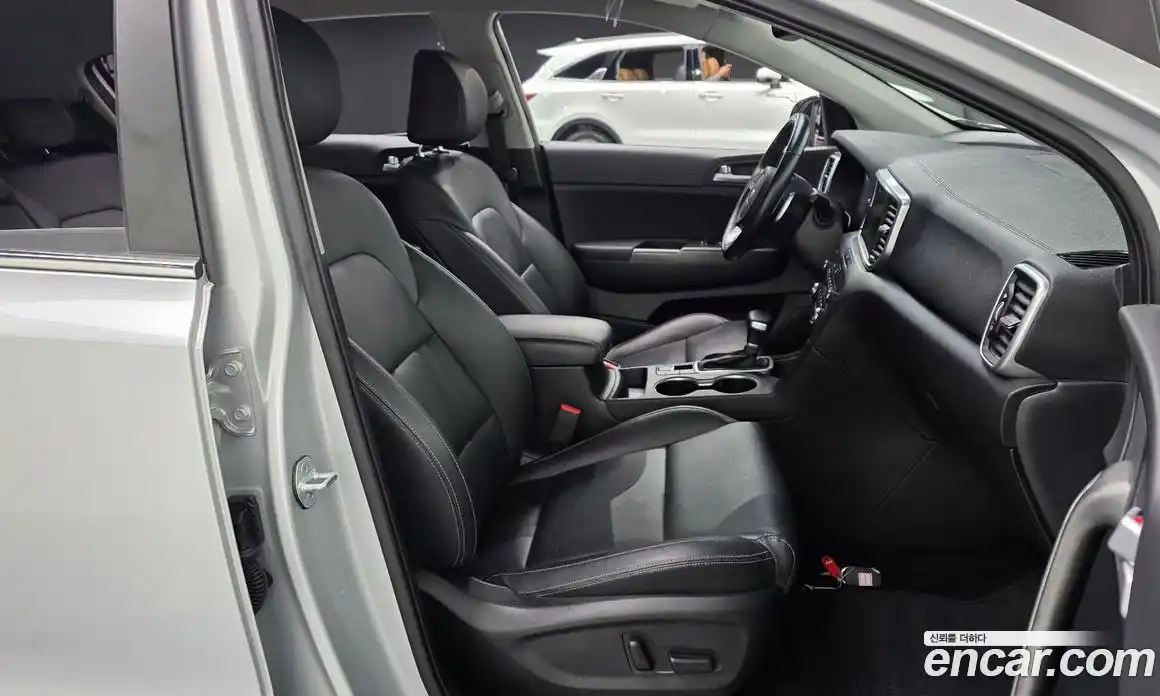 Kia Sportage 2020 2.0 гидро в Москве № 1418311, фото 16