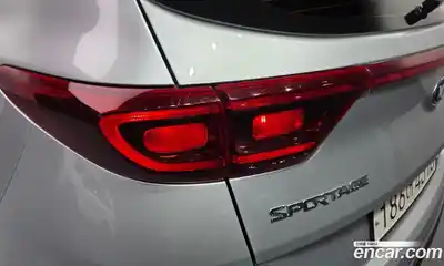 Kia Sportage 2020 2.0 гидро в Москве № 1418311, миниатюра 9