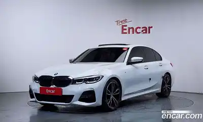 BMW 3-Series, 2022