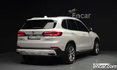 BMW X5 2021 3.0 гидро в Москве № 1420010, миниатюра 2