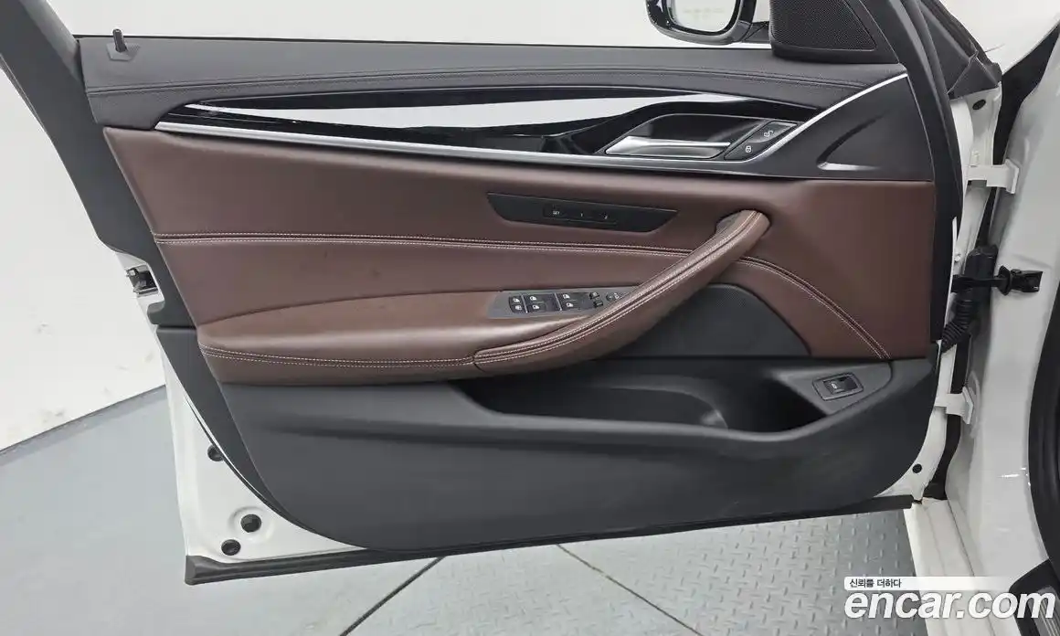 BMW 5-Series 2018 2.0 гидро в Москве № 1420042, фото 27