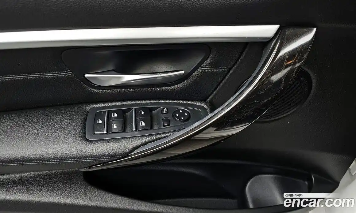 BMW 3-Series 2018 2.0 гидро в Москве, фото 28