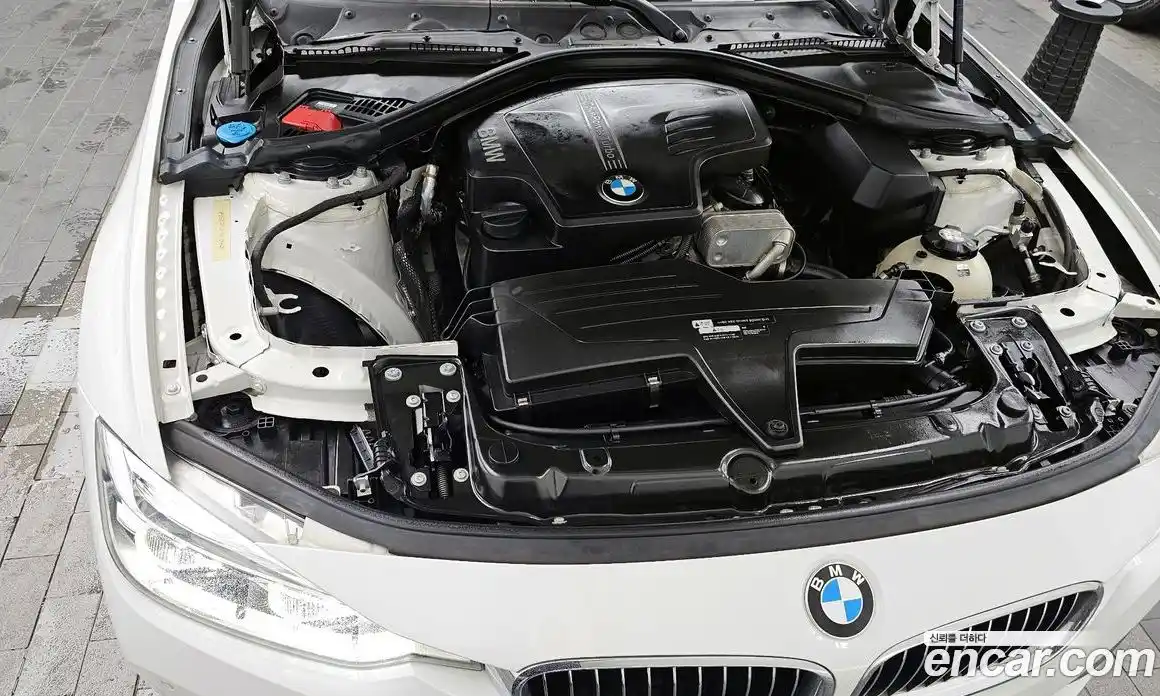 BMW 3-Series 2018 2.0 гидро в Москве, фото 5
