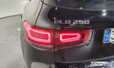 Mercedes-Benz GLB-Class 2021 2.0 гидро в Москве № 1421920, миниатюра 9