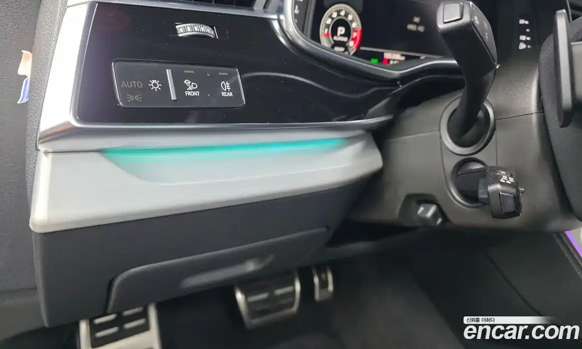 Audi Q8 2021 3.0 гидро в Москве № 1422385, фото 34