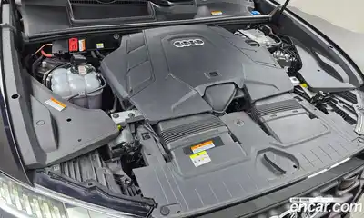 Audi Q8 2021 3.0 гидро в Москве № 1422385, миниатюра 6