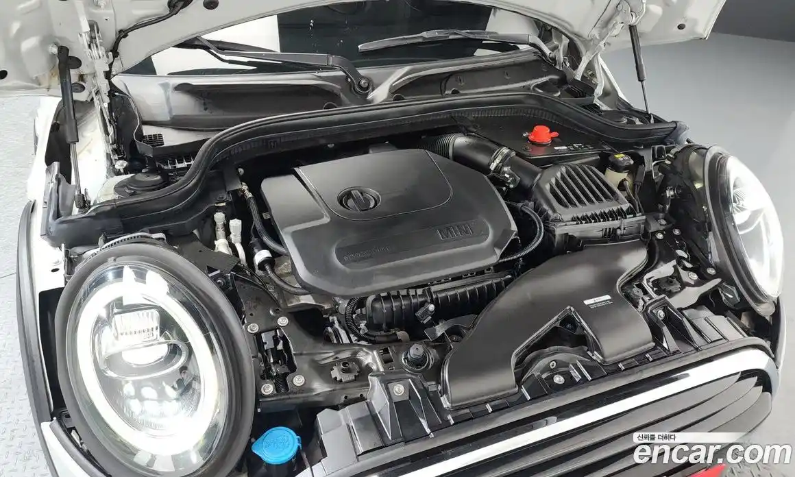 Mini Cooper 2021 1.5 гидро в Москве № 1423677, фото 6