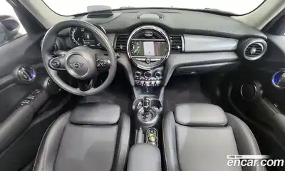 Mini Cooper 2021 1.5 гидро в Москве № 1423677, миниатюра 10